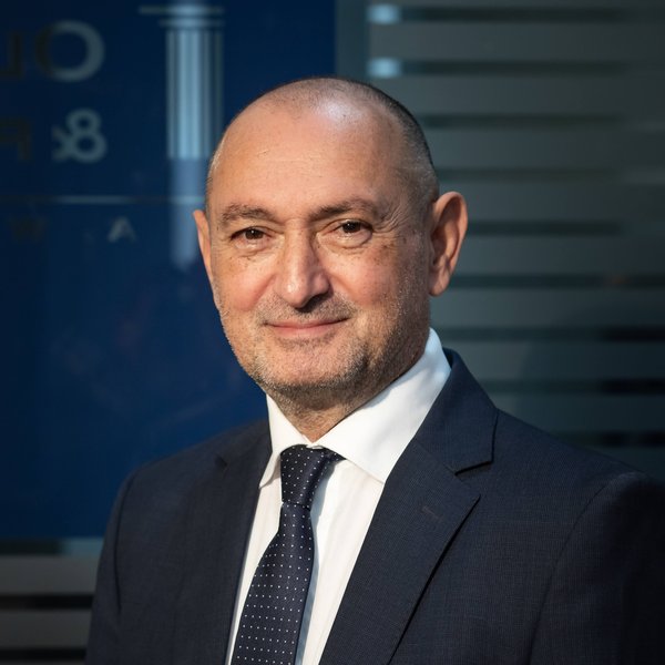Daniel Olteanu — Avocat fondator și Managing Partner la Olteanu și Asociații București